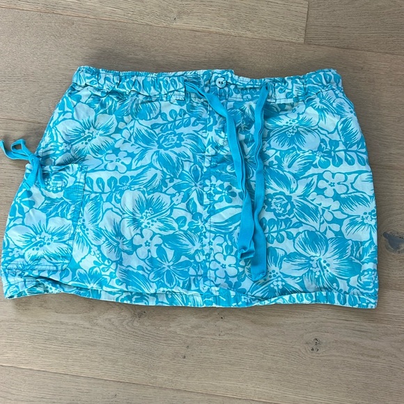 GAP Dresses & Skirts - Gap Floral skirt